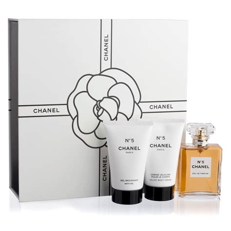 chanel no 5 perfume gift set|chanel no 5 perfume price.